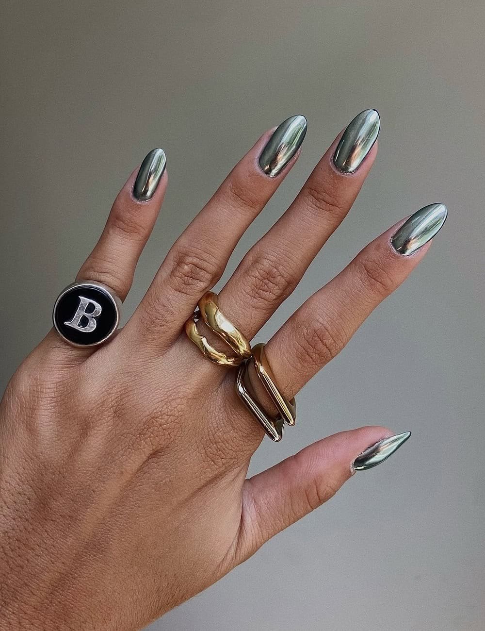 medium round nails with chrome polish